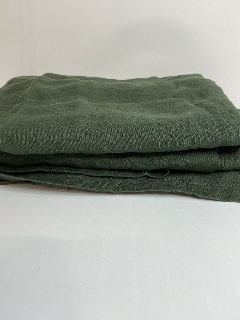 European Linen Tablecloth - Picture 3 of 3
